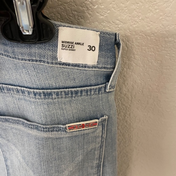 HUDSON JEANS Suzzi Mid Rise Super Skinny Released Hem Patch Size 30 - Picture 6 of 8